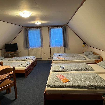 Turisticka Chata Jiskra Harrachov Luaran gambar